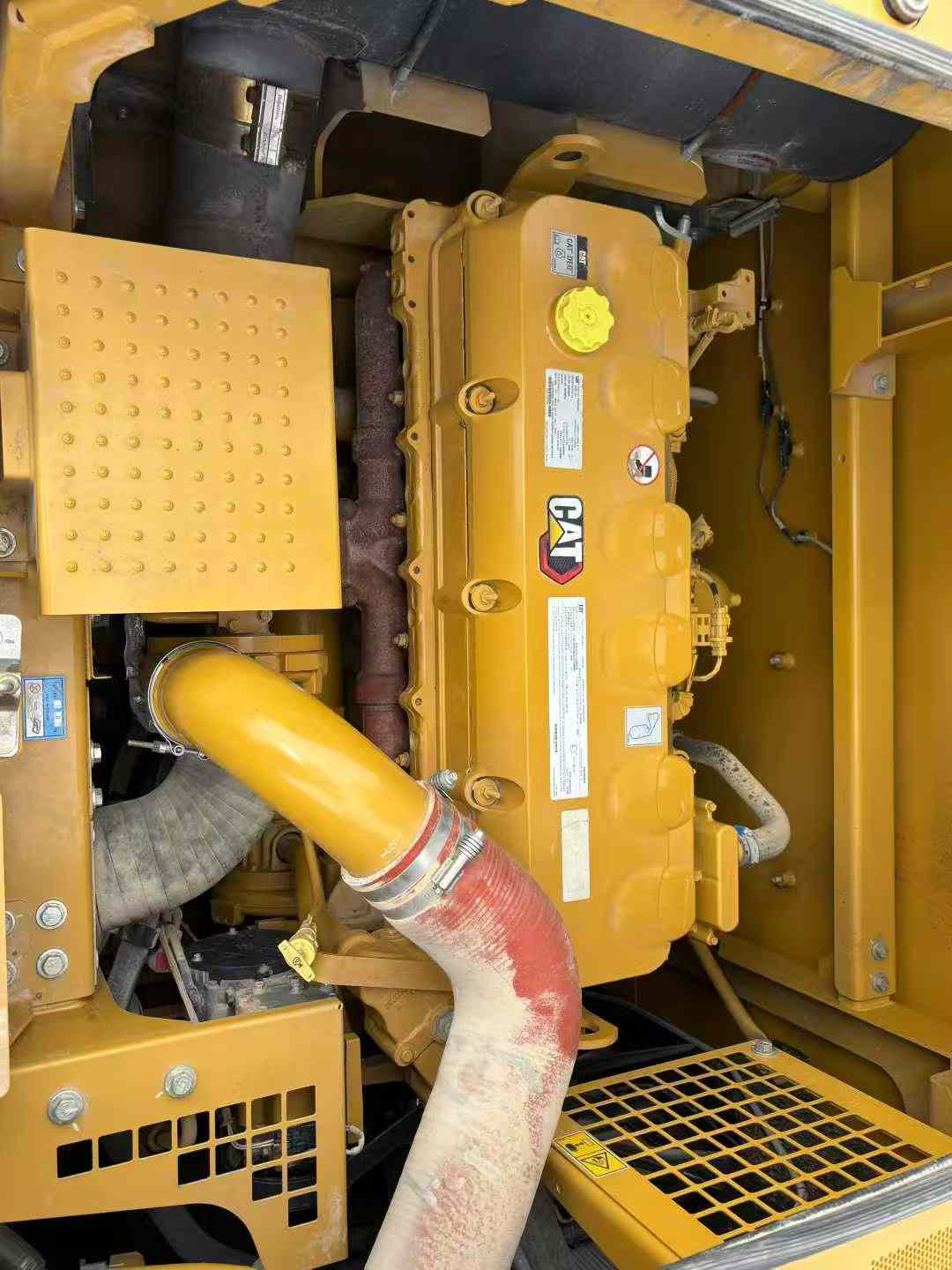 Used Caterpillar CT20 Excavator 2022 Model / 8