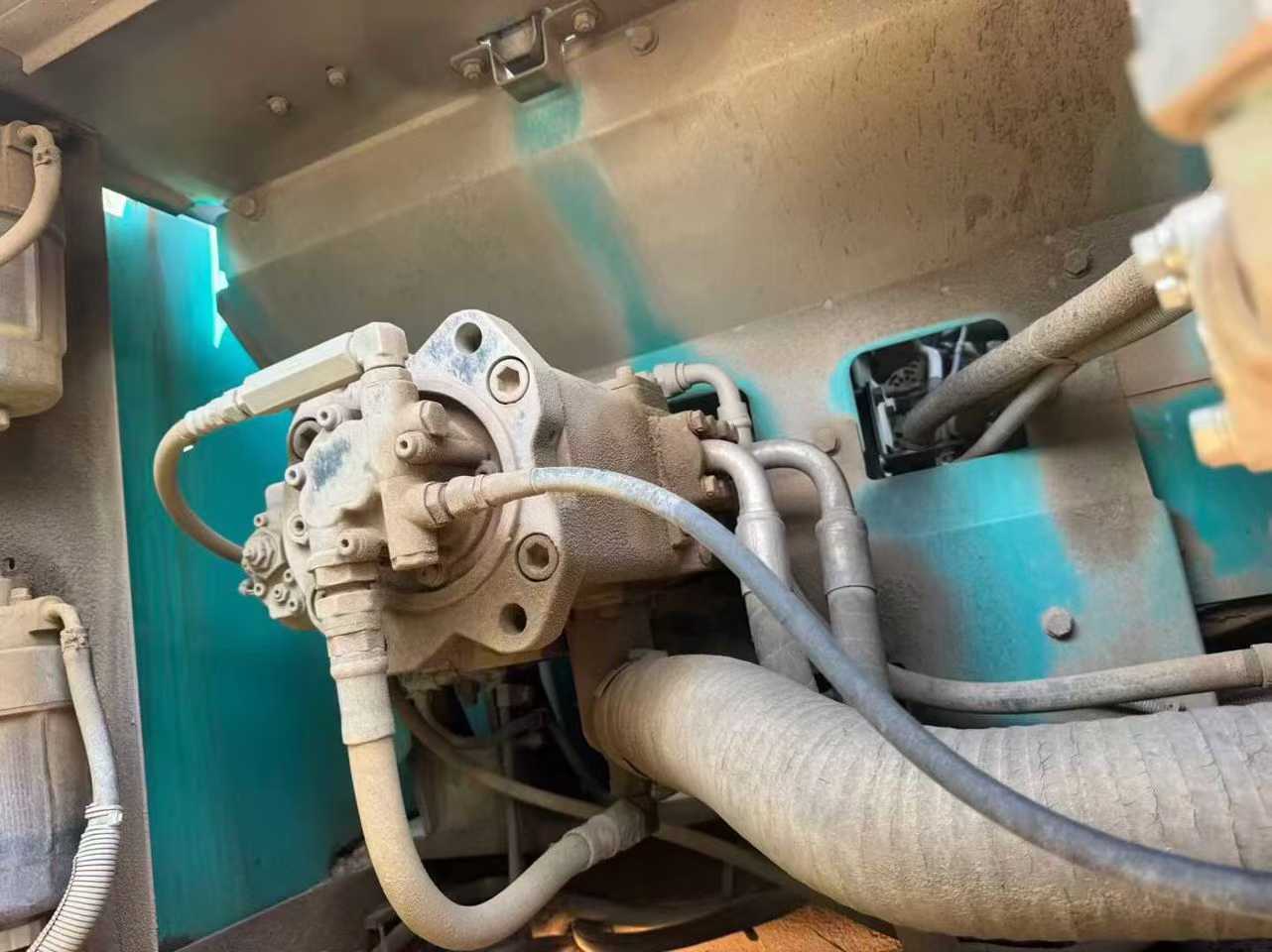 Used Kobelco SK250 Excavator 2014 Model / 5