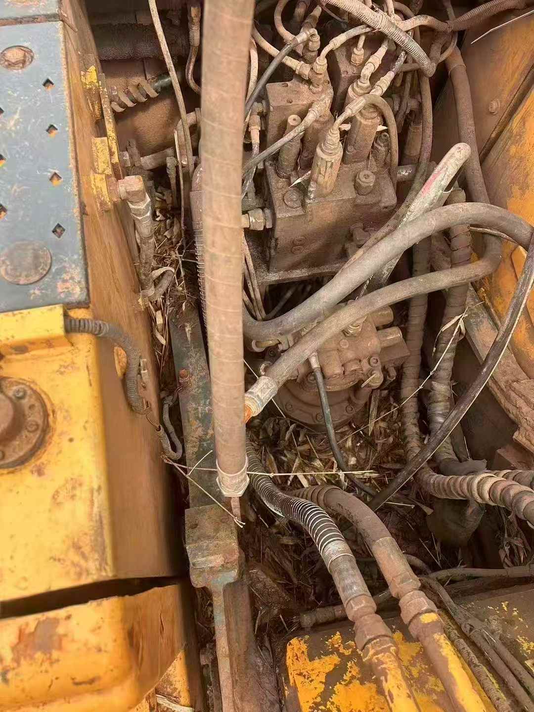 Used Hyundai HW150 Excavator 2016 Model / 5