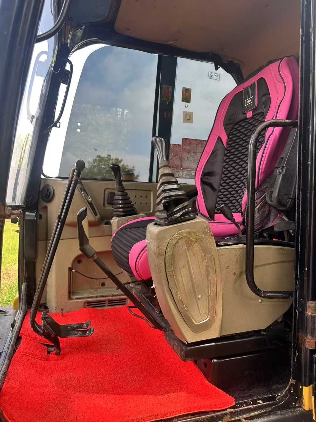 Used Hyundai HX60 Excavator 2016 Model / 6