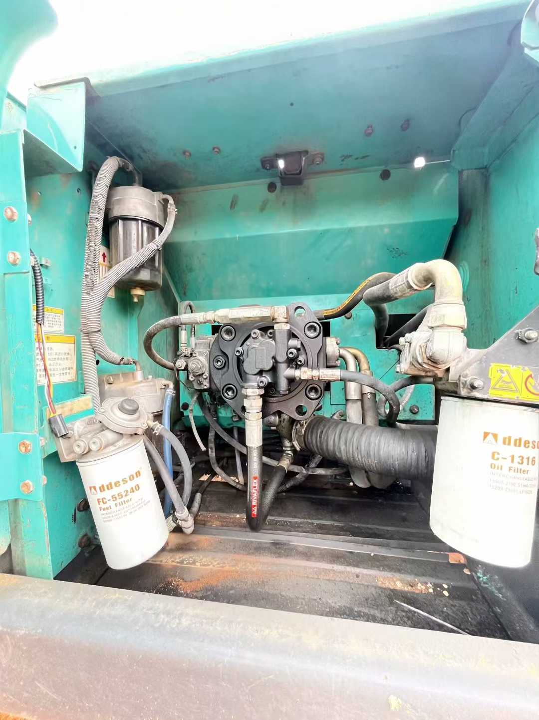 Used Kobelco SK200-8 Excavator 2016 Model / 5