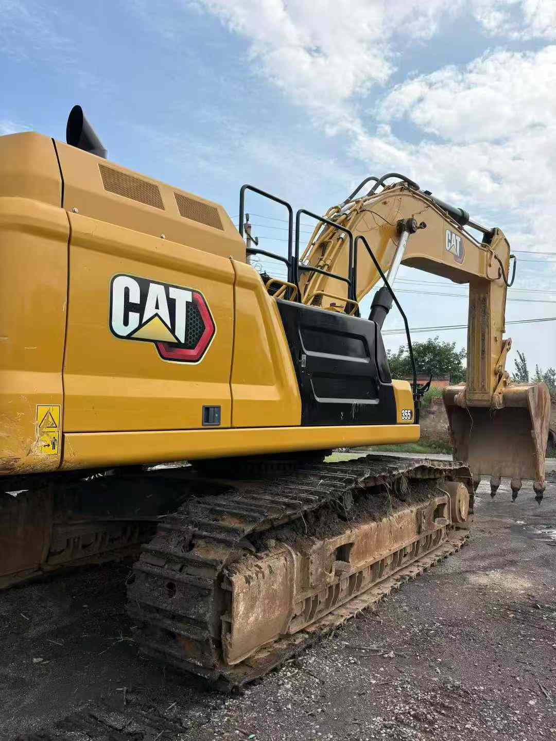 Used Caterpillar CT20 Excavator 2022 Model / 3