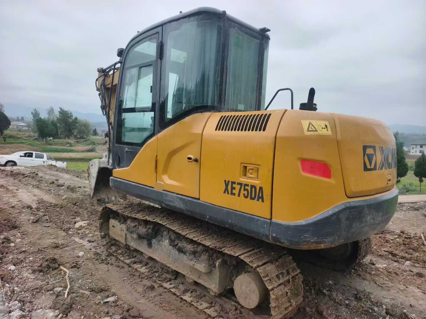 Used XCMG XE75WD Excavator 2019 Model / 2
