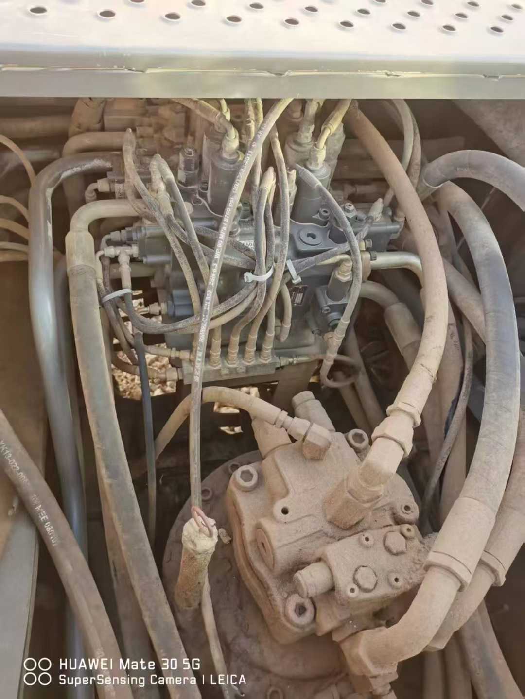 Used Volvo EW50 Excavator 2016 Model / 3