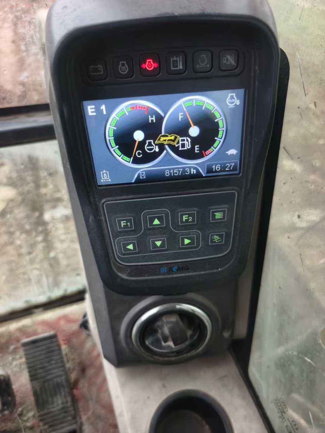 Used XCMG XE75WD Excavator 2019 Model / 9