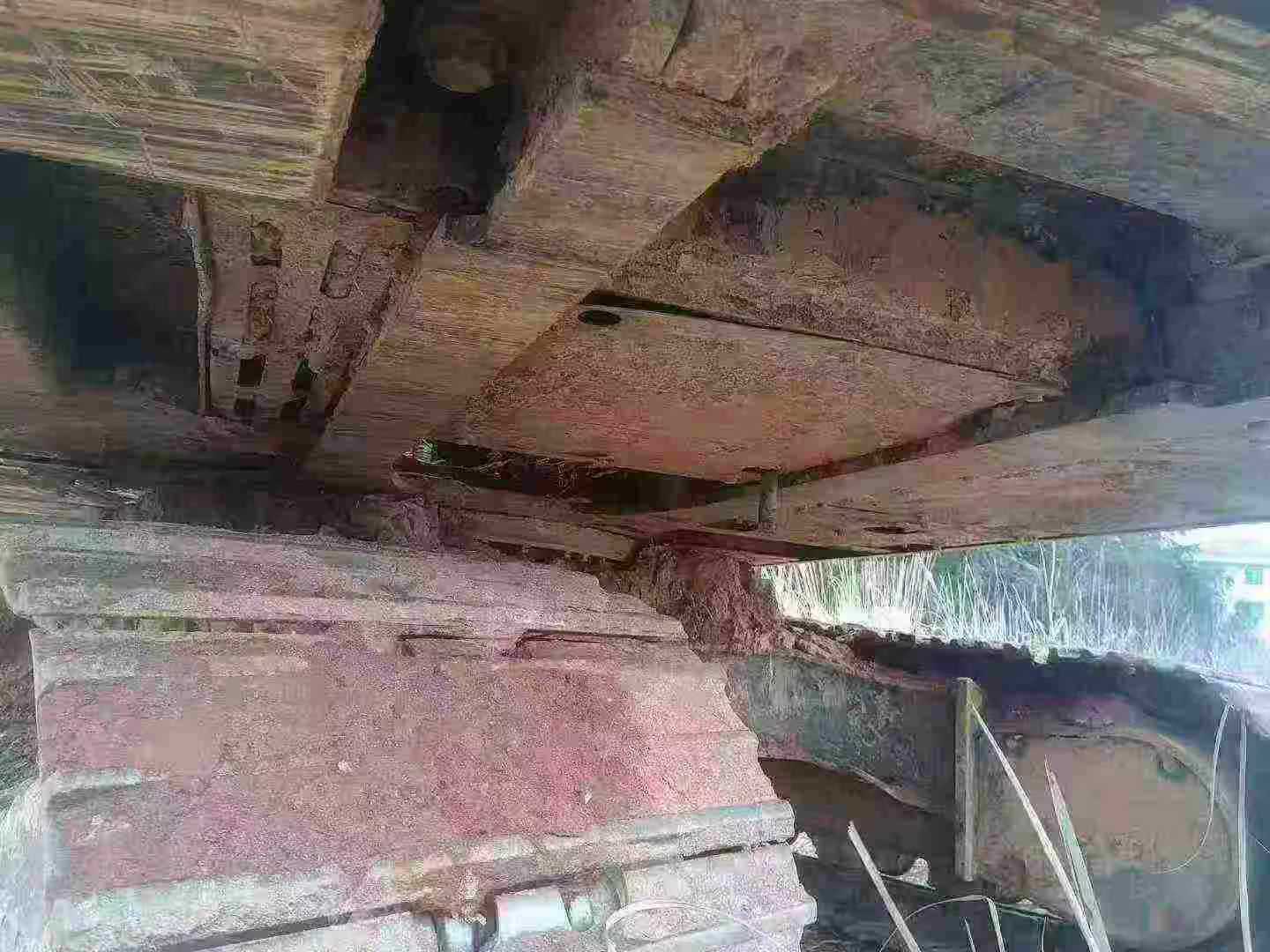 Used Volvo EC200 Excavator 2020 Model / 8