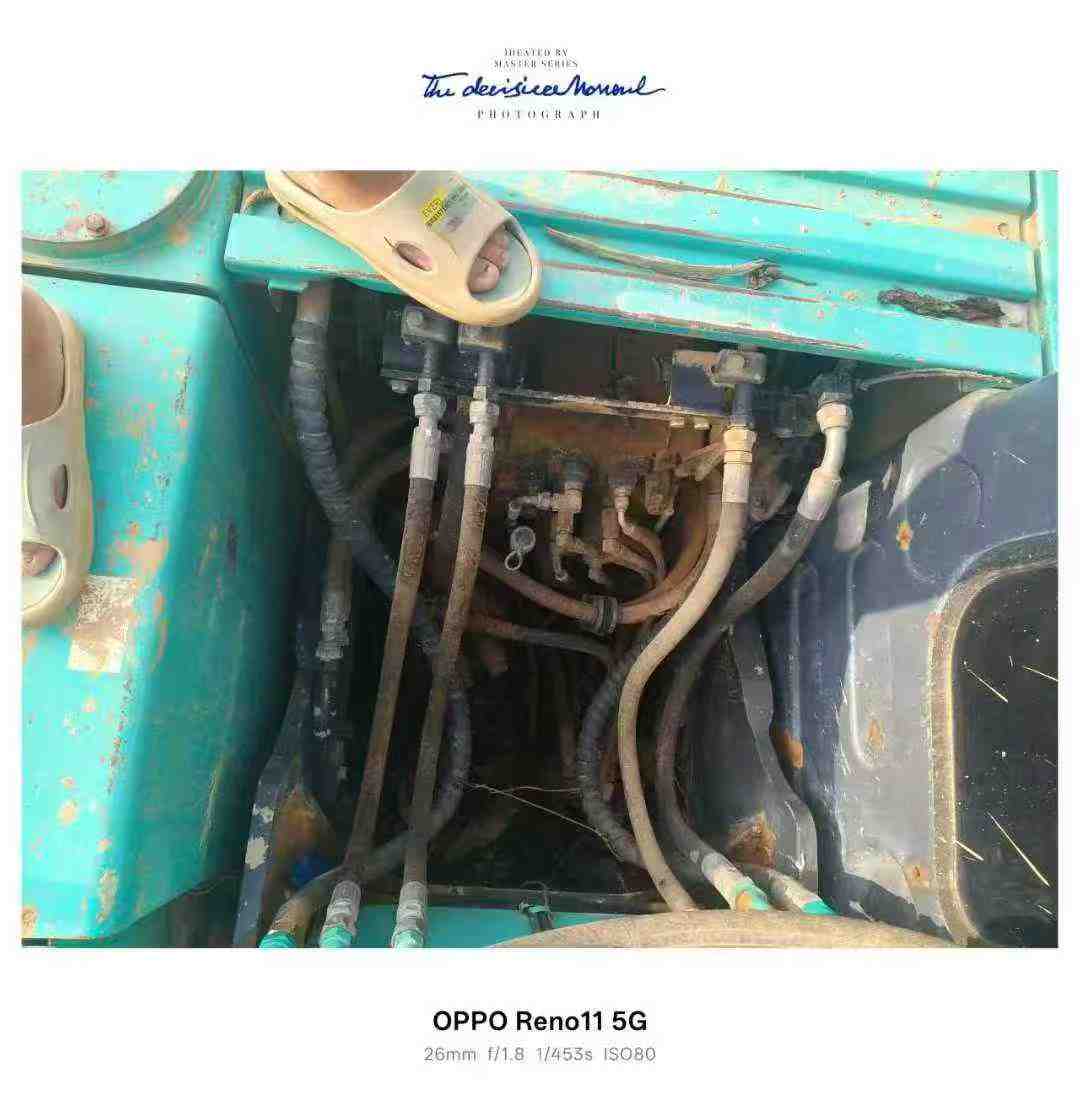 Used Kobelco SK140 Excavator 2016 Model / 4