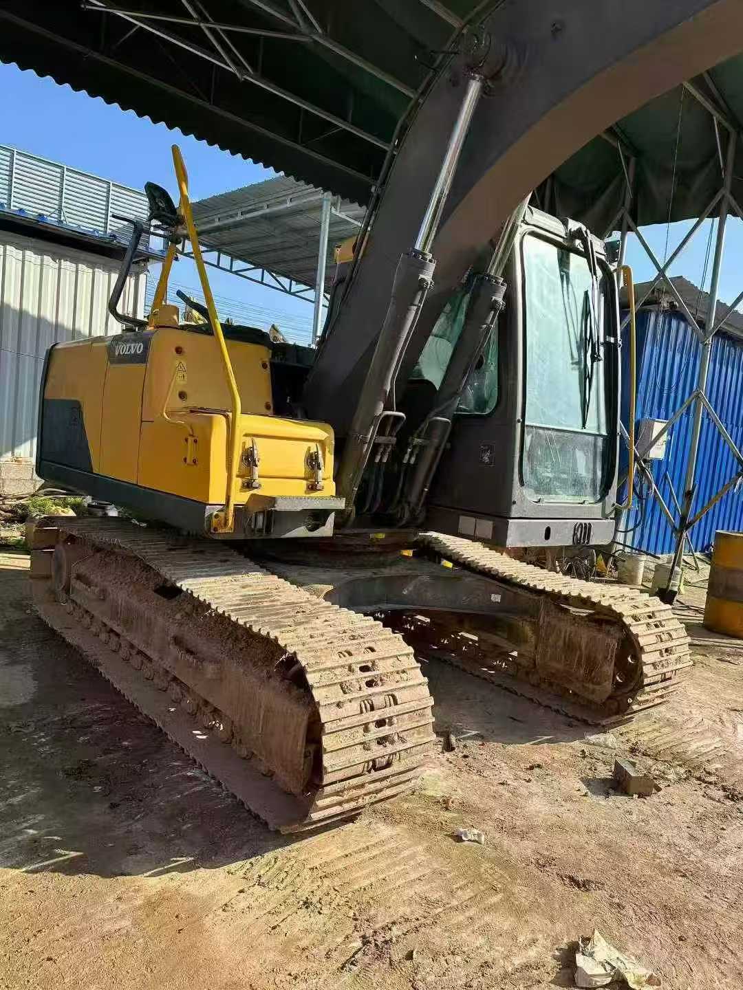 Used Volvo EC20 Excavator 2018 Model / 3