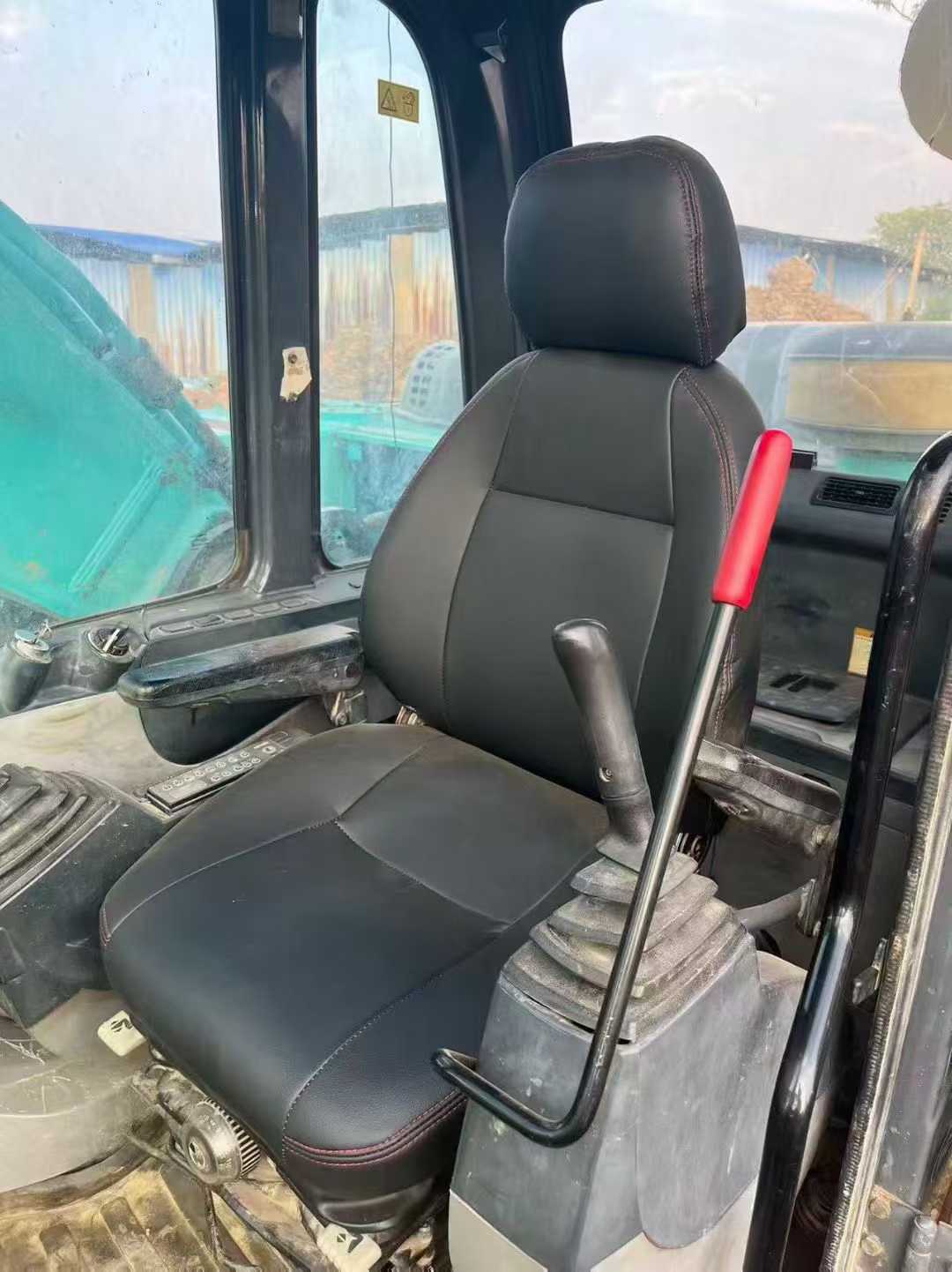 Used Kobelco SK350LC8 Excavator 2014 Model / 2