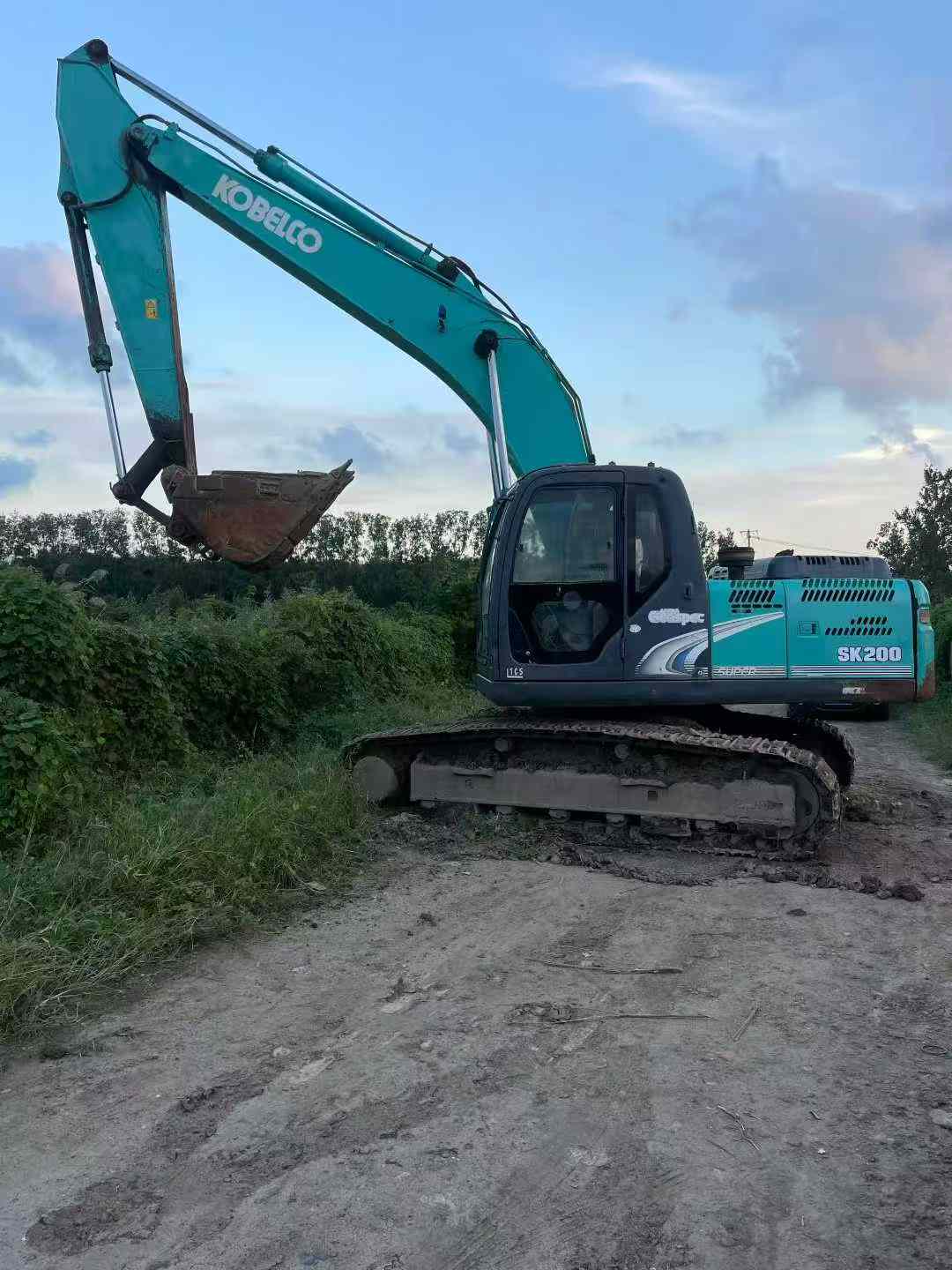 Used Kobelco SK2008 Excavator 2010 Model