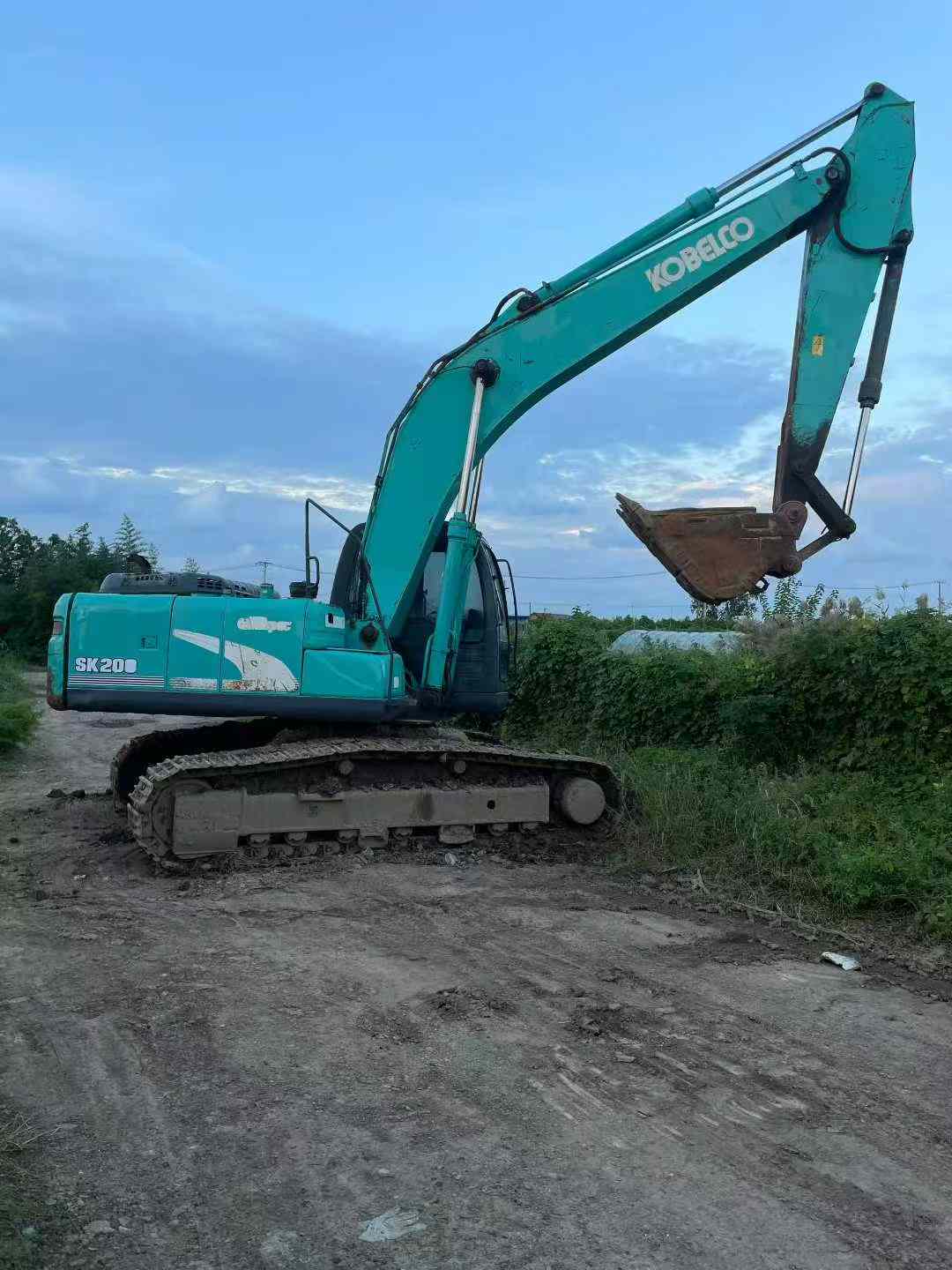 Used Kobelco SK2008 Excavator 2010 Model / 2