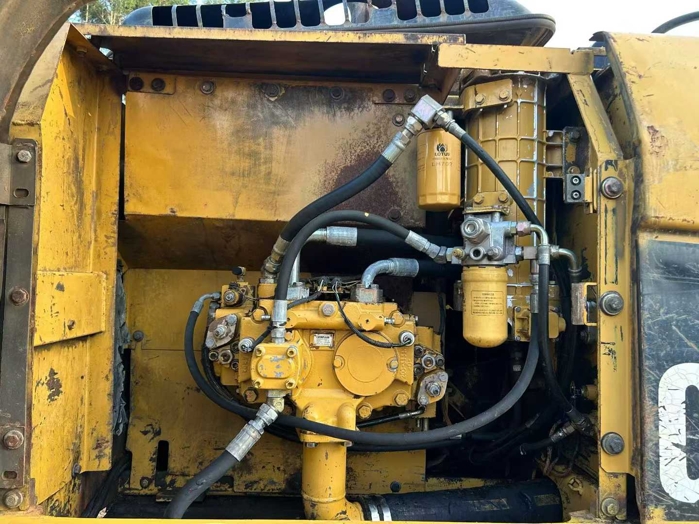 Used Caterpillar 320D Excavator 2016 Model / 6