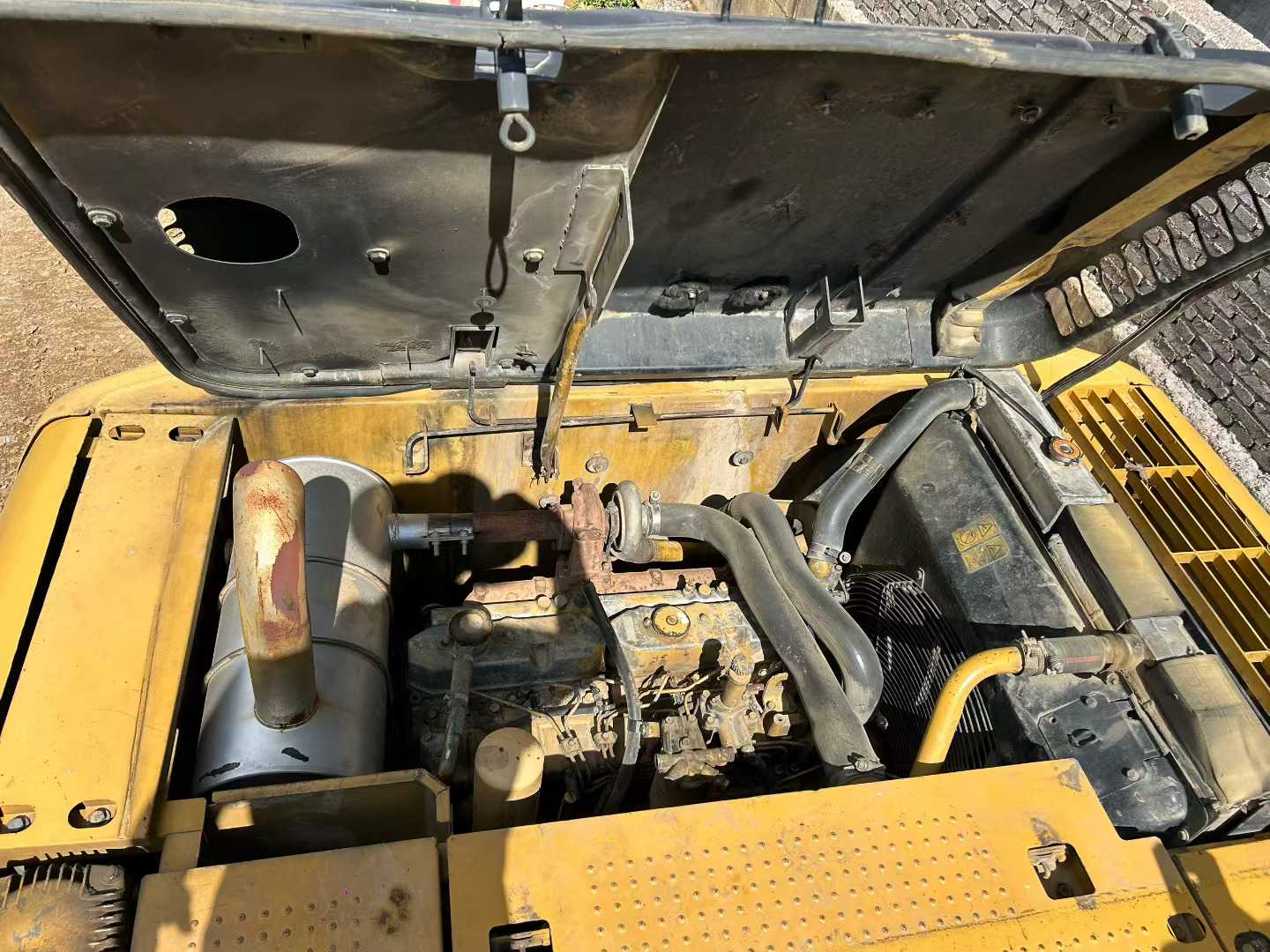 Used Caterpillar 320D Excavator 2016 Model / 7