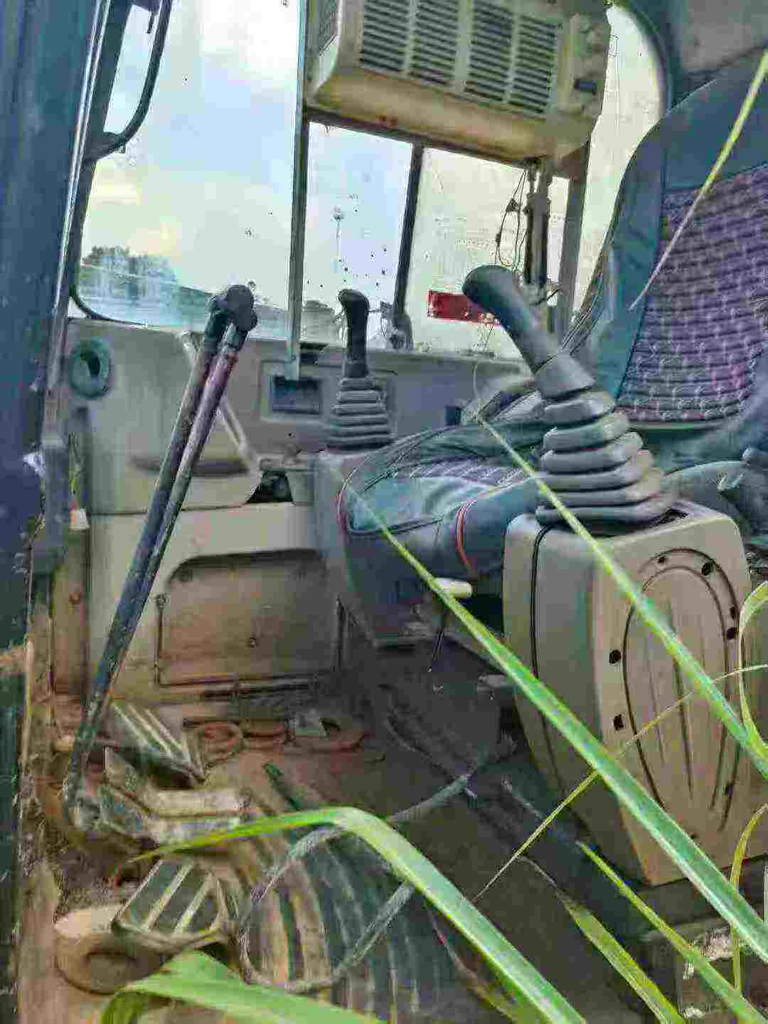 Used Hyundai R60-7 Excavator 2016 Model / 6