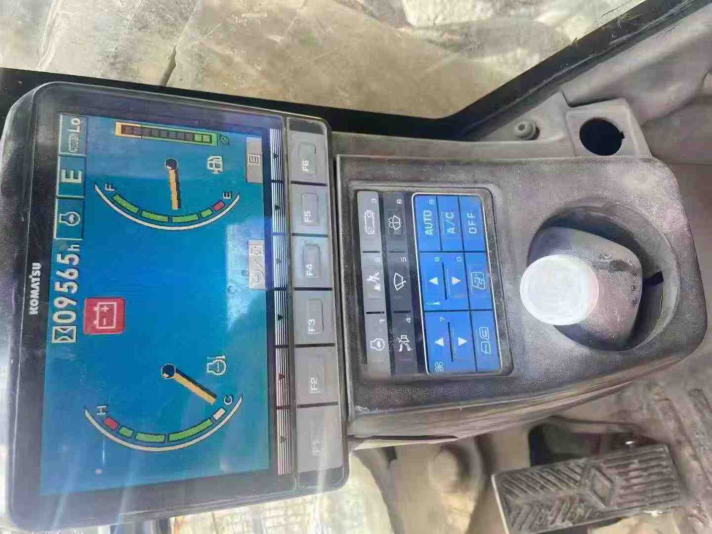 Used Komatsu PC450-8 Excavator 2014 Model