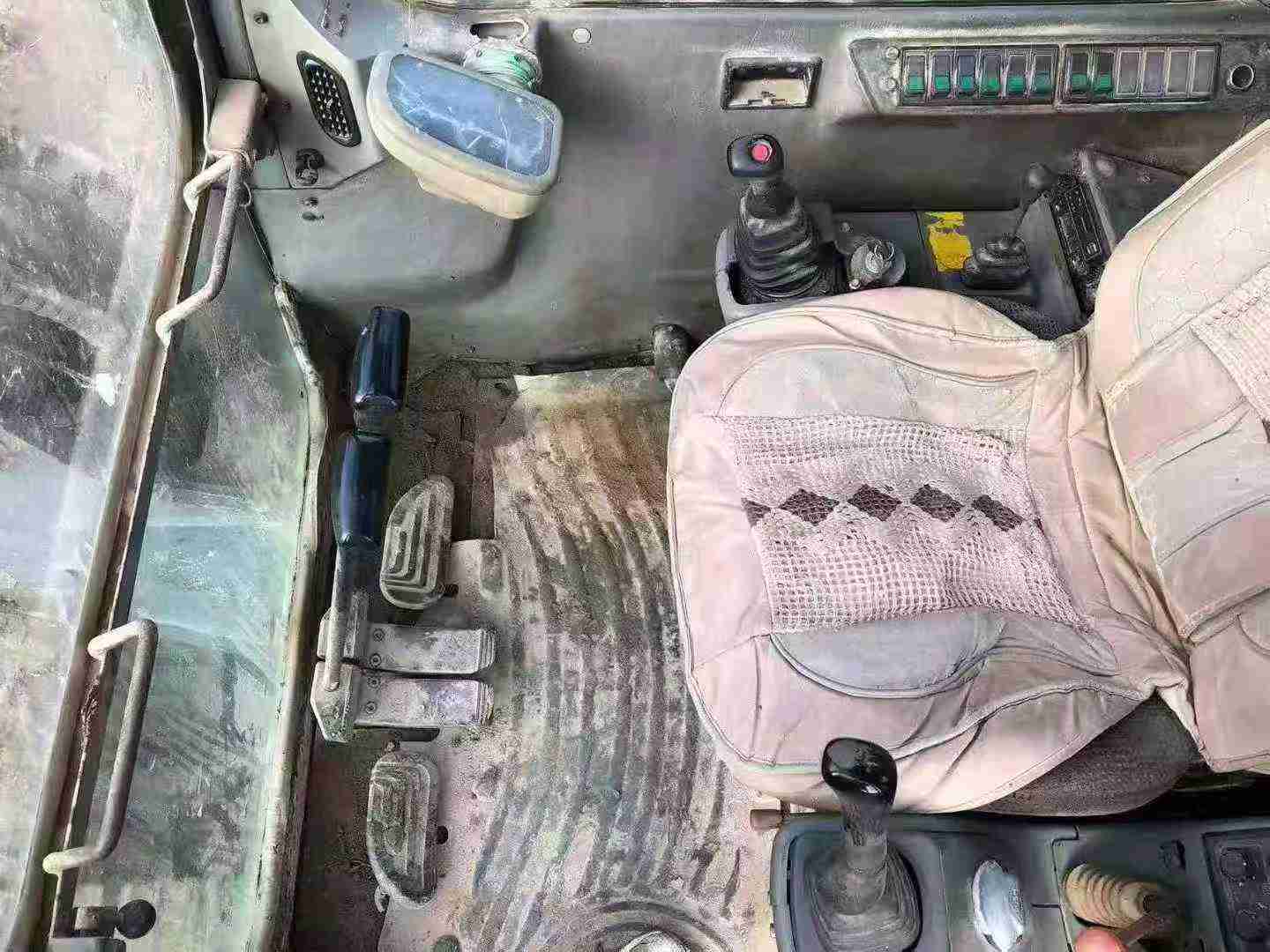 Used Volvo EW55 Excavator 2016 Model / 4