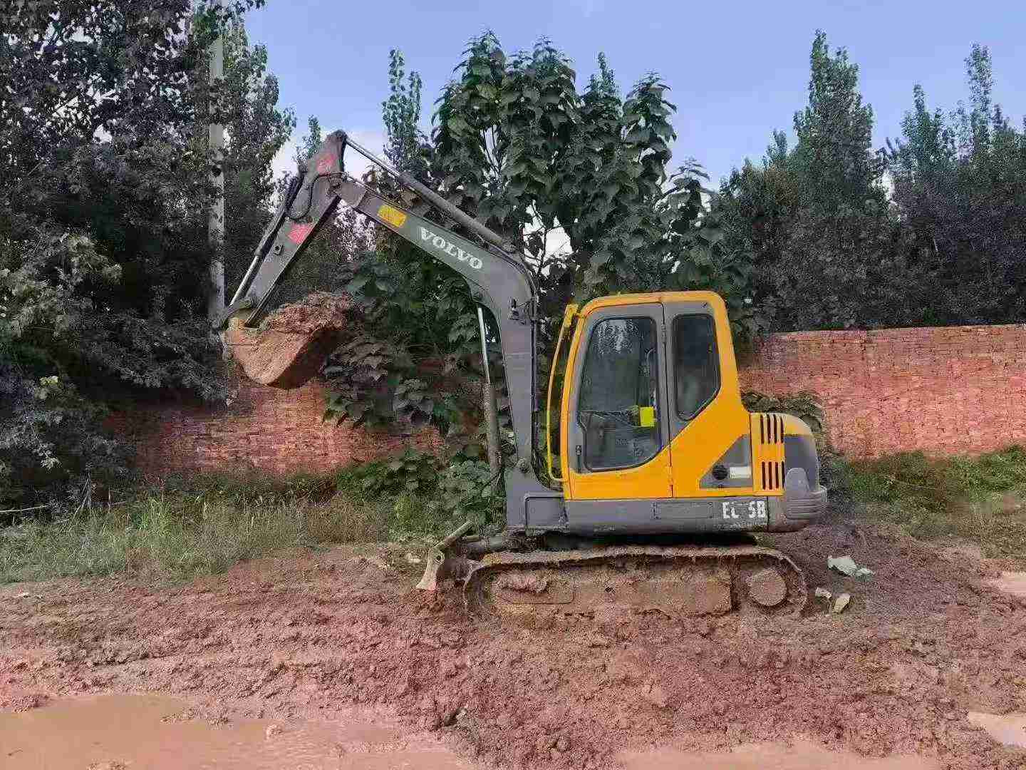 Used Volvo EW55 Excavator 2016 Model