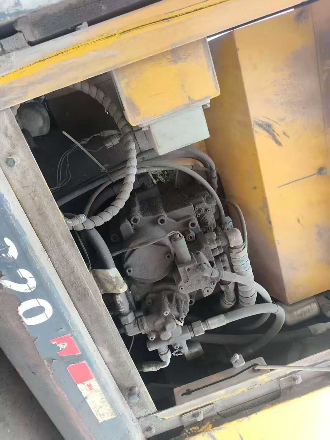 Used Hyundai R 60VS Excavator 2018 Model / 2