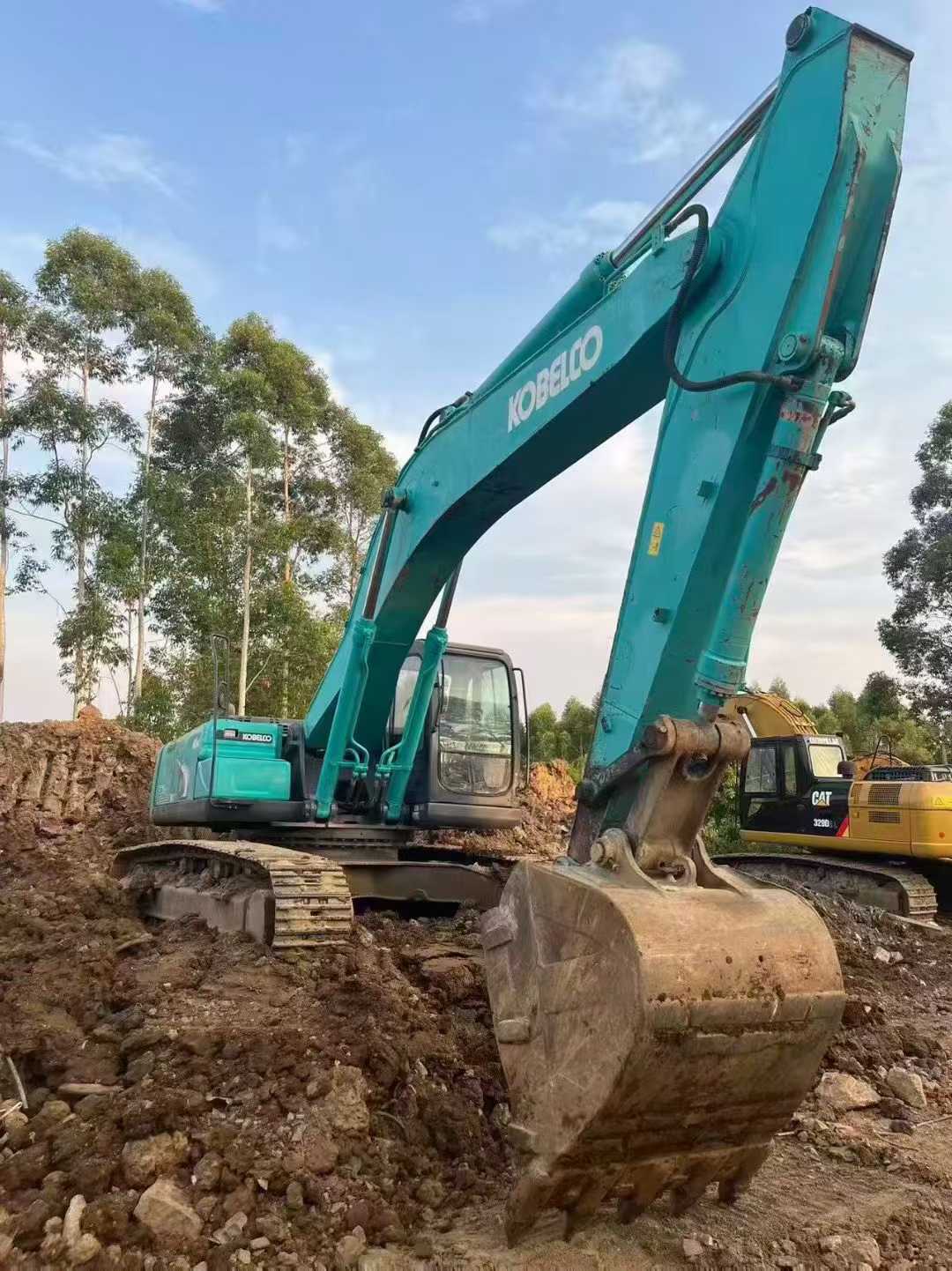 Used Kobelco SK350LC8 Excavator 2014 Model / 8
