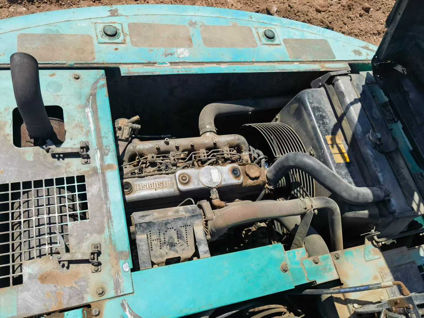 Used Kobelco SK200-6E Excavator 2016 Model / 7