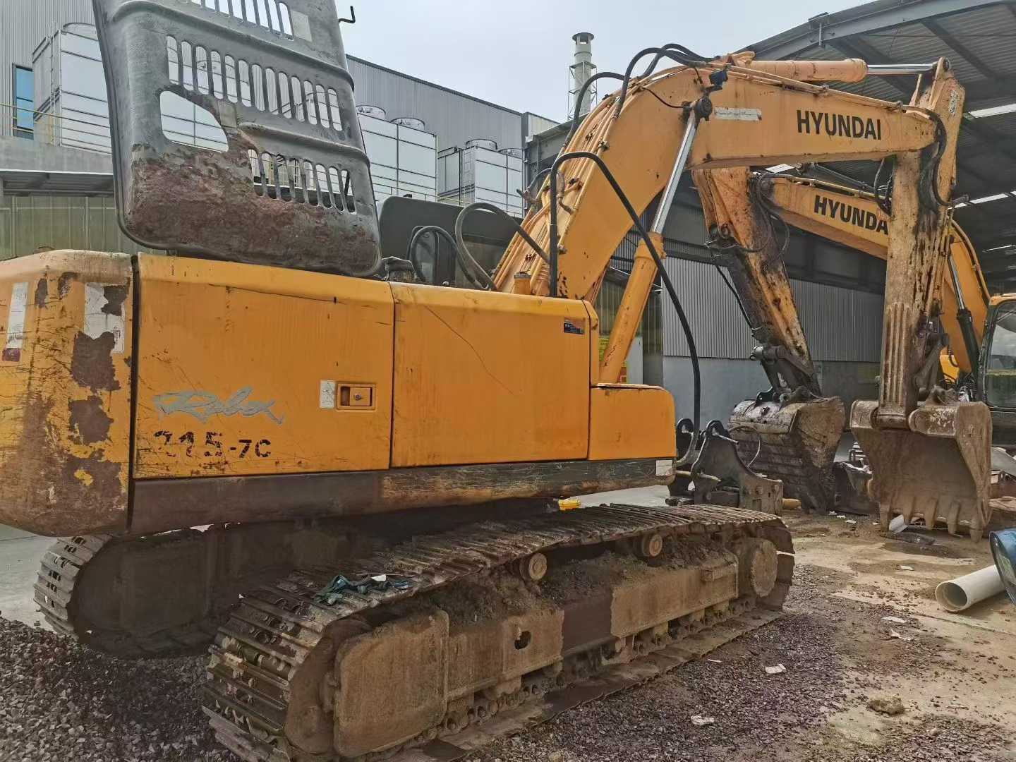 Used Hyundai R215-7 Excavator 2016 Model / 2