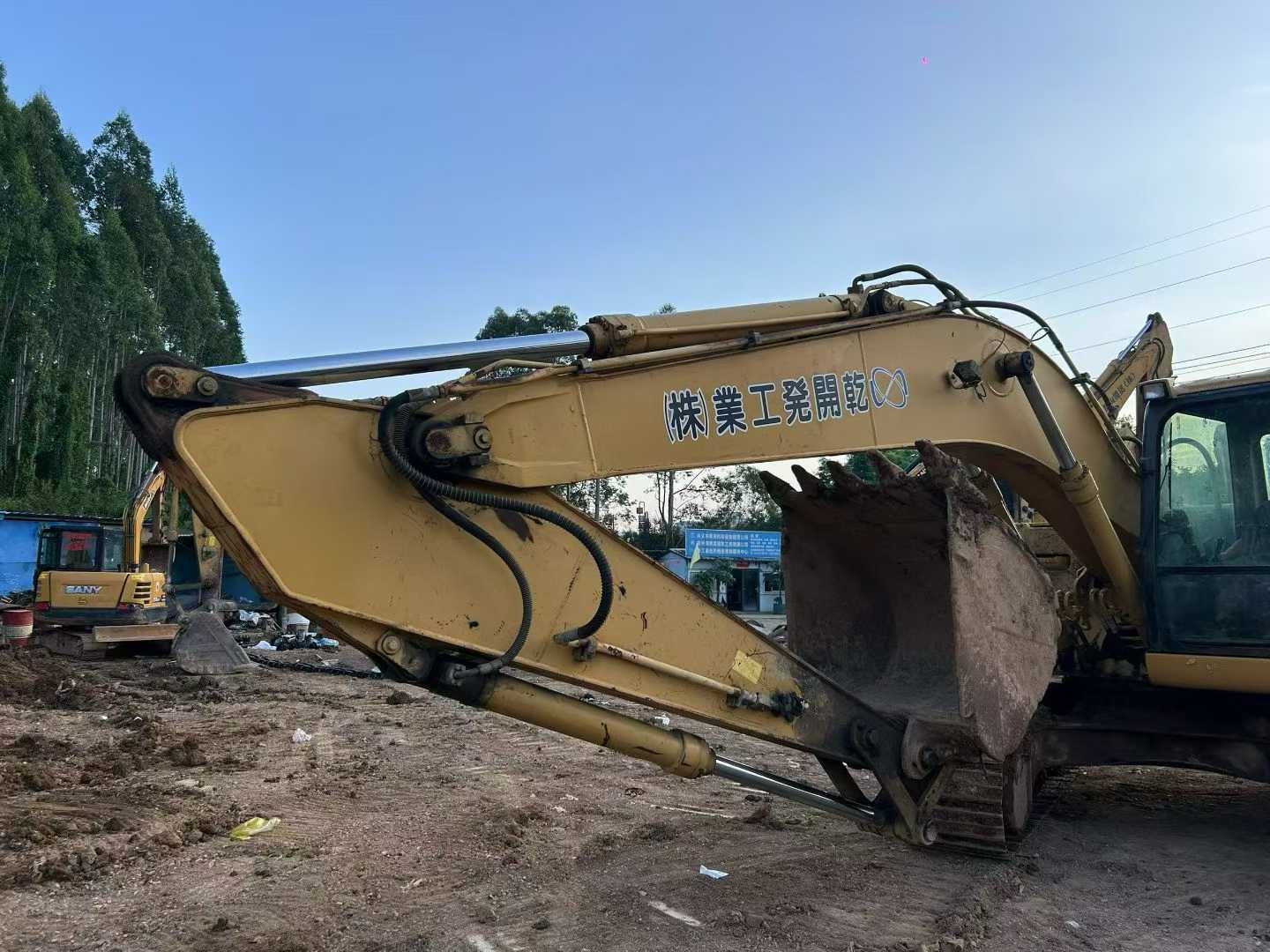 Used Caterpillar 320D Excavator 2016 Model / 4