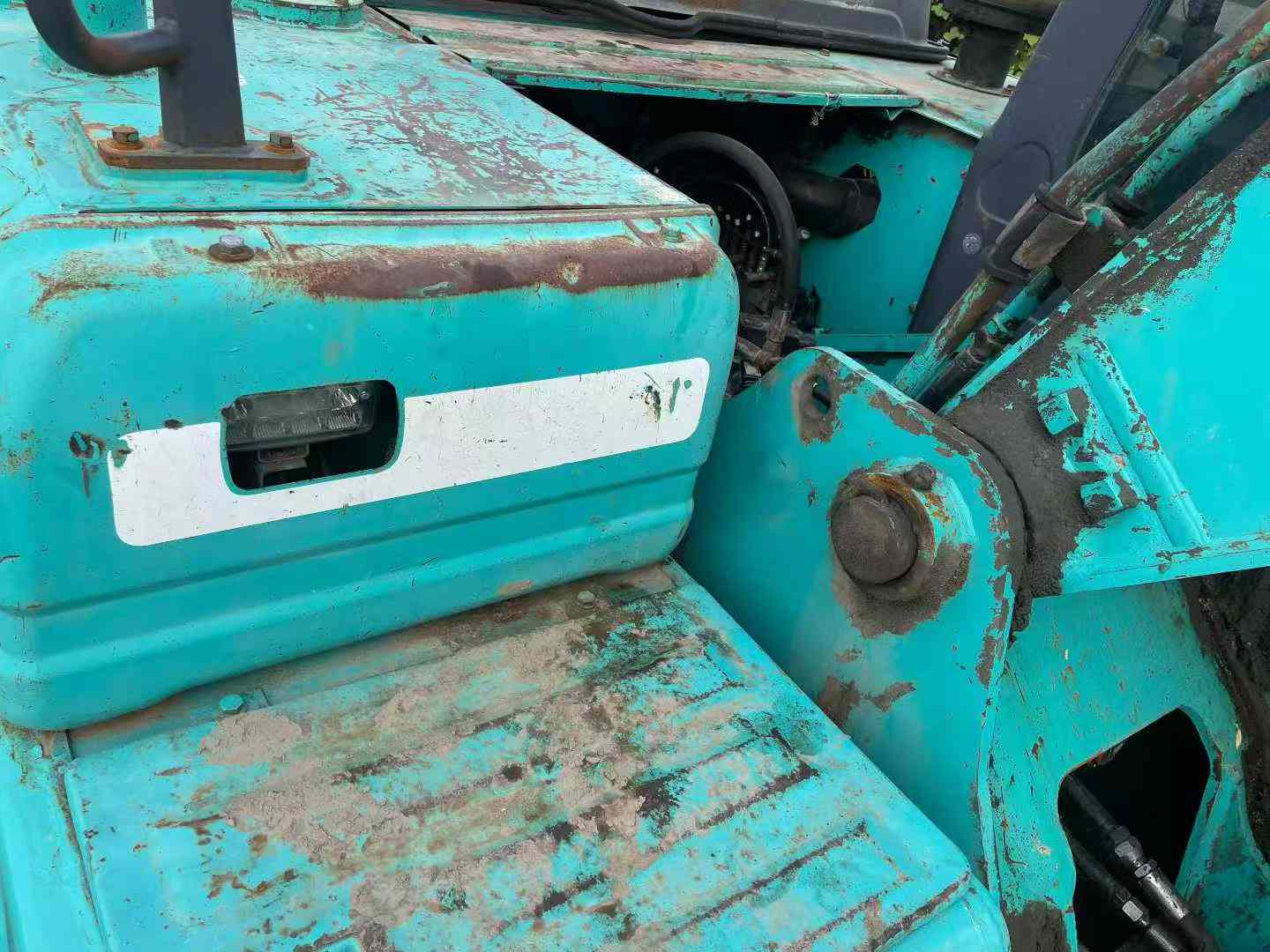 Used Kobelco SK2008 Excavator 2010 Model / 6