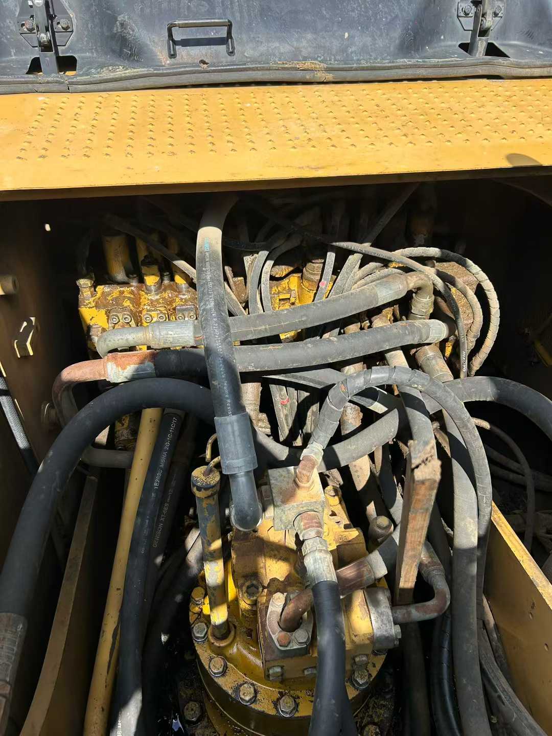 Used Caterpillar 320D Excavator 2016 Model / 6