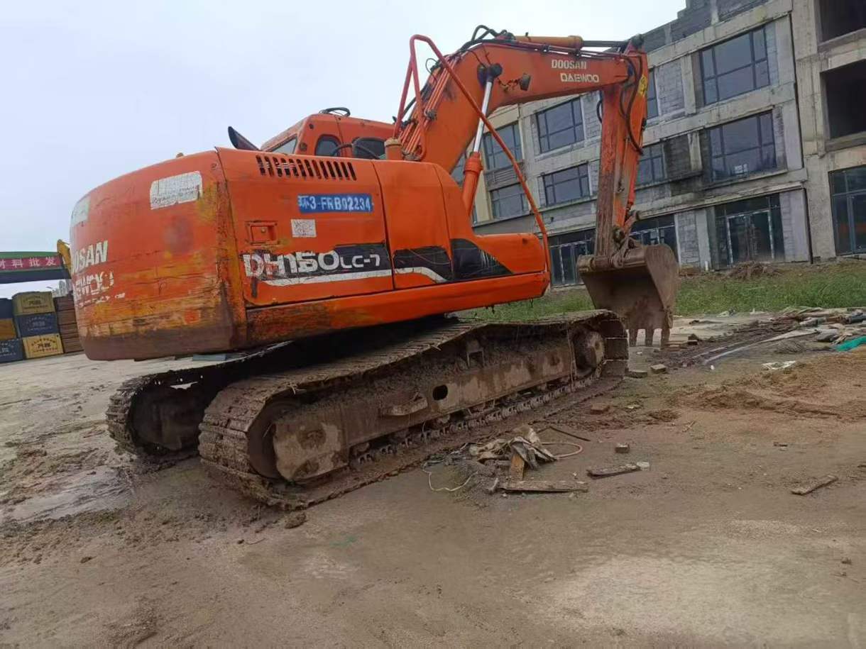 Used Doosan DX15 Excavator 2016 Model