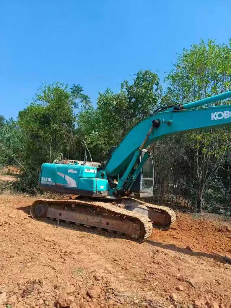 Used Kobelco SK210 Excavator 2012 Model