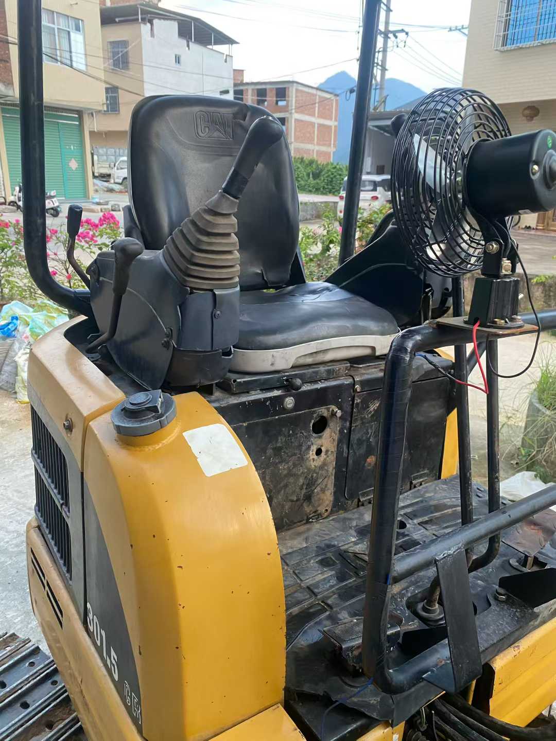 Used Caterpillar 301.5CR Excavator 2016 Model / 8