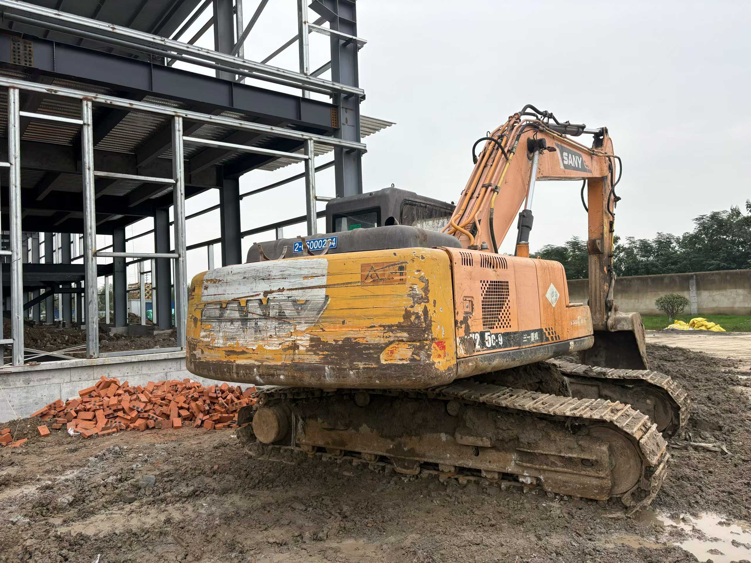 Used Sany SY205H Excavator 2017 Model / 3