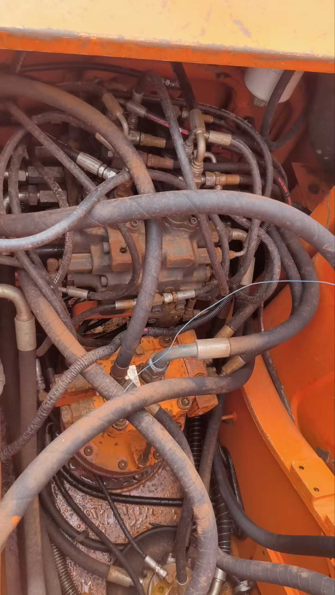 Used Doosan DX15 Excavator 2016 Model / 6