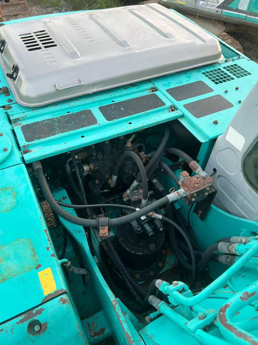 Used Kobelco SK200-9 Excavator 2016 Model / 7