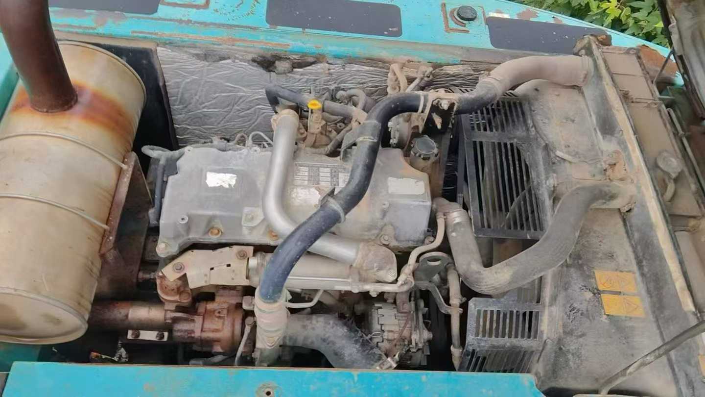 Used Kobelco SK210 Excavator 2016 Model / 3