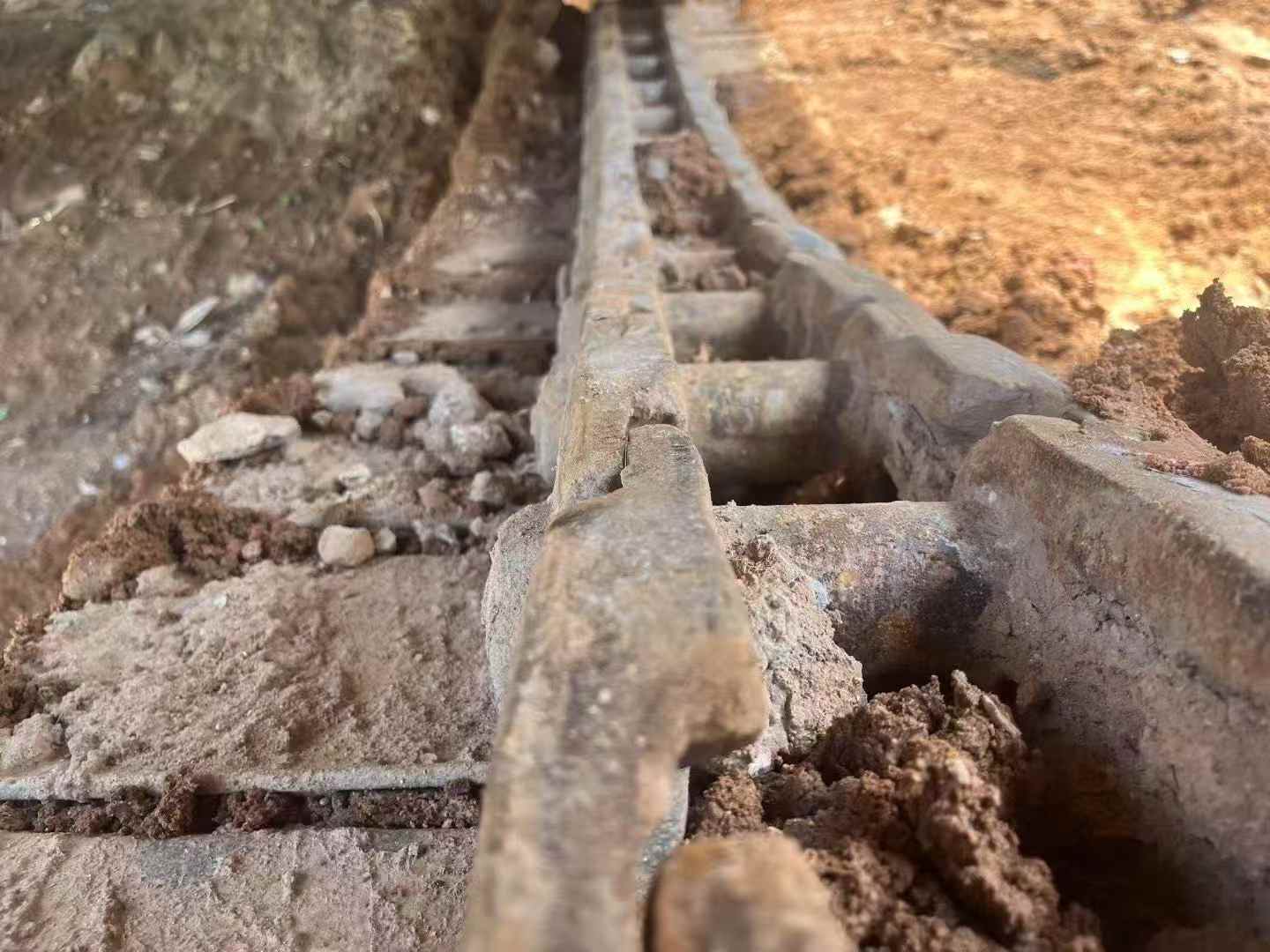 Used Kobelco SK200-6E Excavator 2016 Model / 8