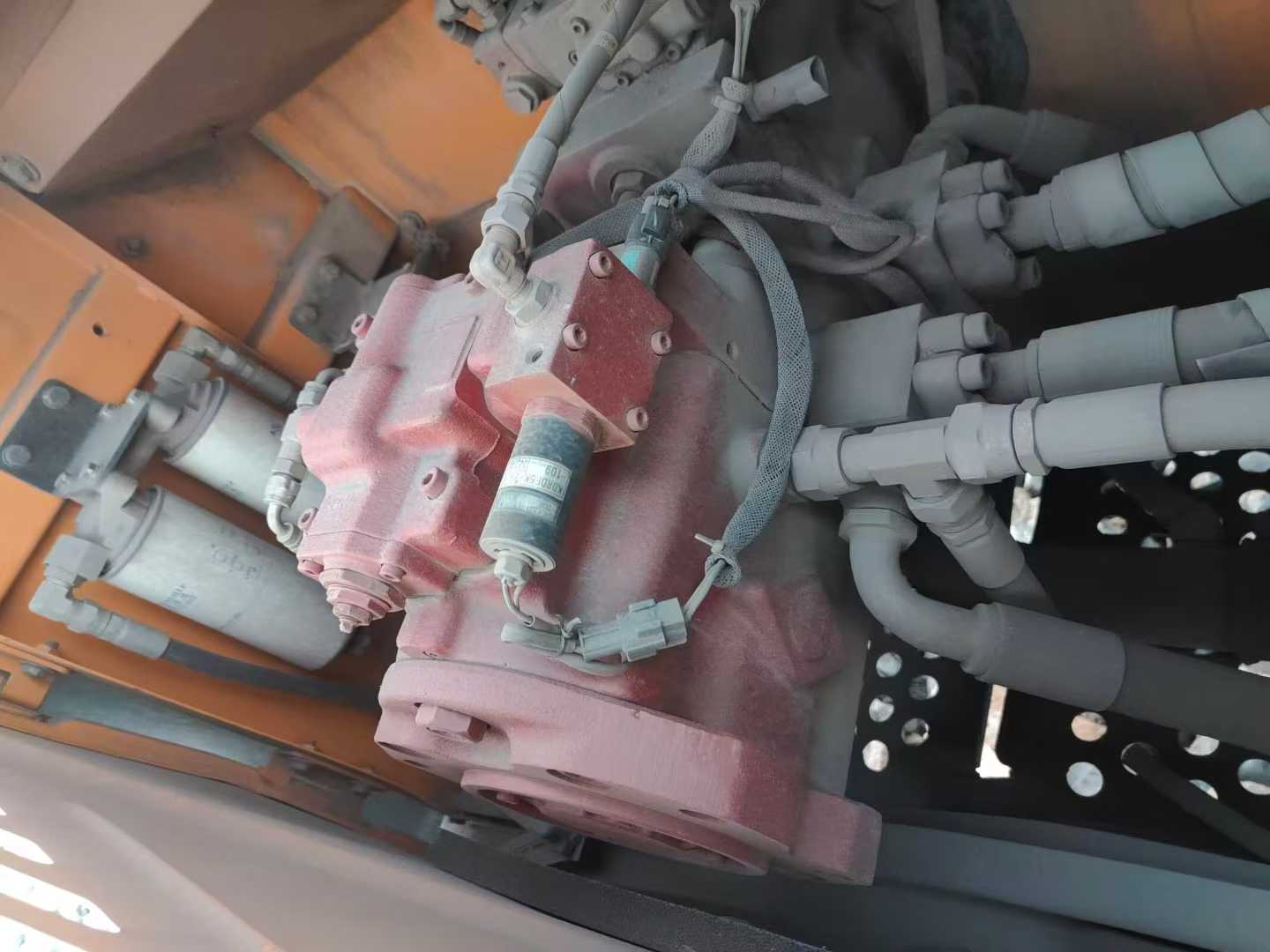 Used Hyundai HX60 Excavator 2020 Model / 3