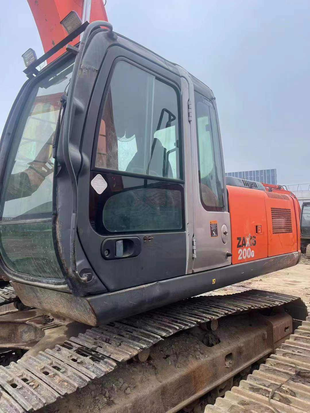 Used Hitachi ZX200-3G Excavator 2016 Model