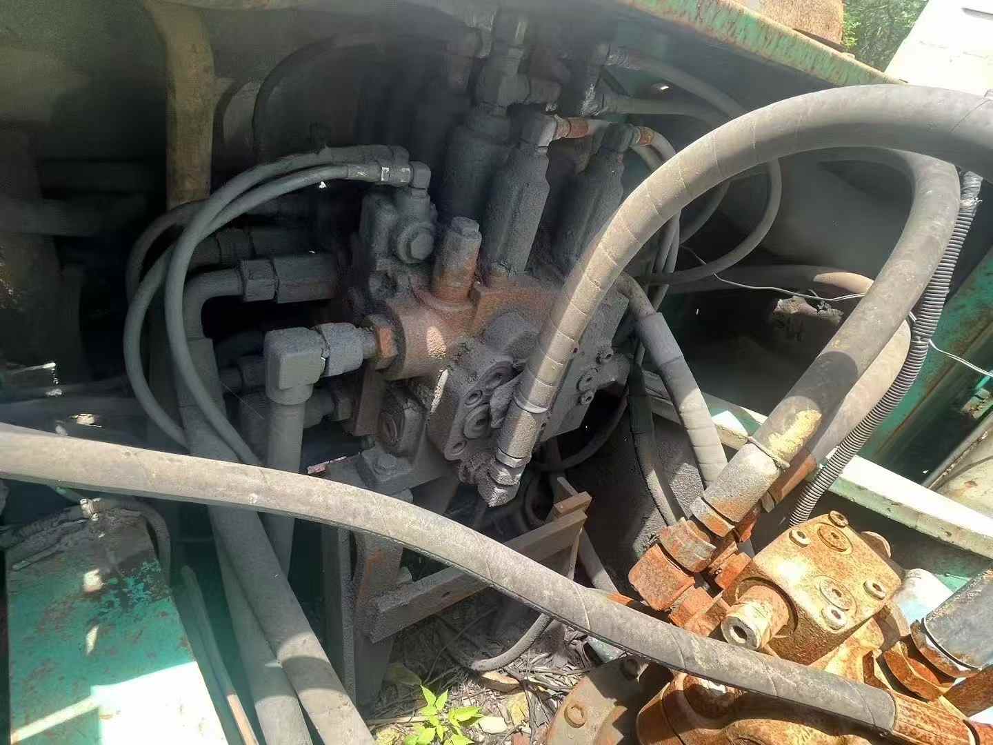 Used Kobelco SK200-6E Excavator 2016 Model / 3