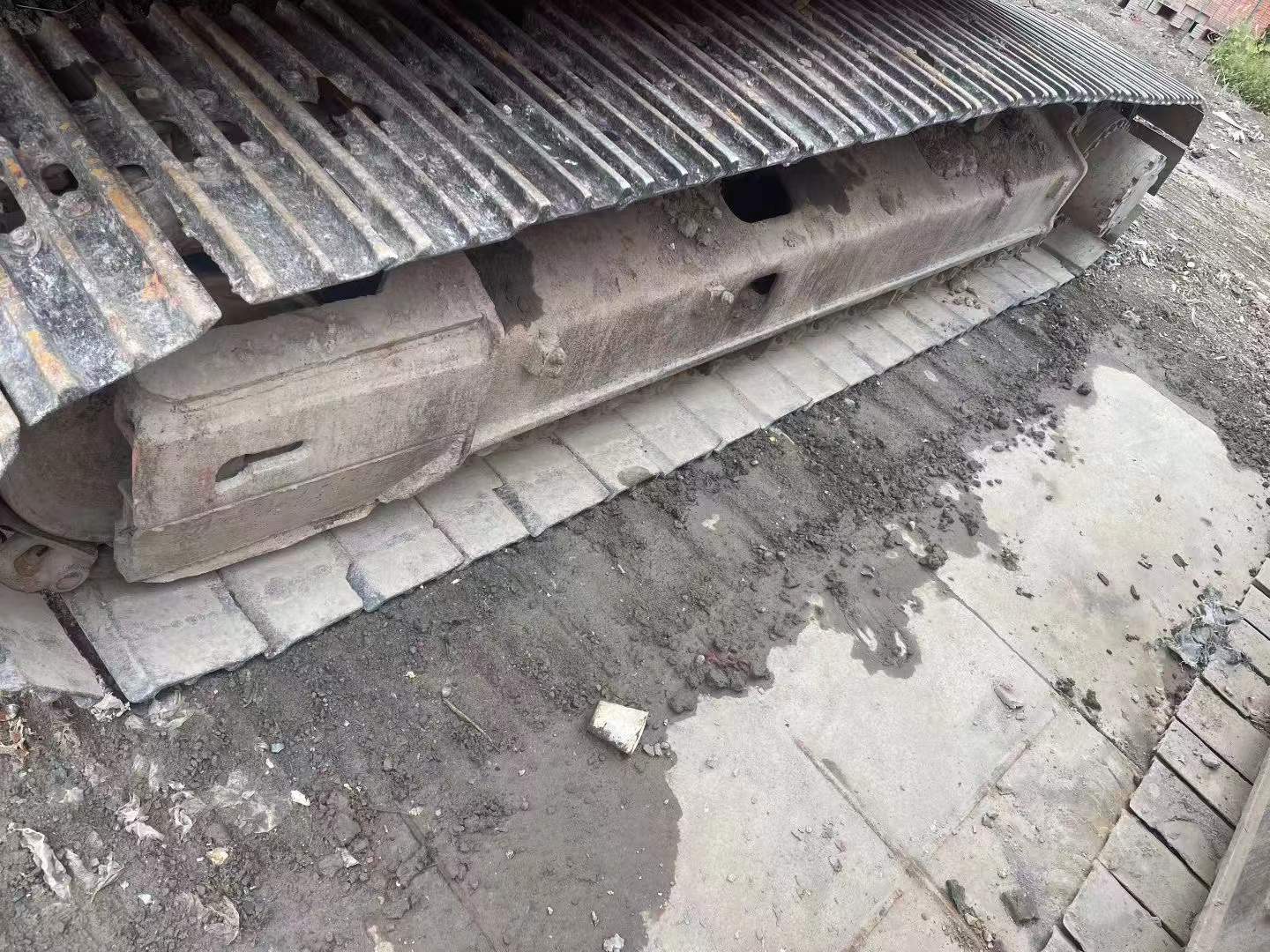 Used Hitachi ZX200-3G Excavator 2016 Model / 8