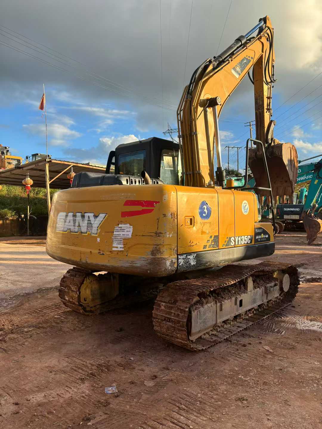 Used Sany SY125H Excavator 2018 Model / 9