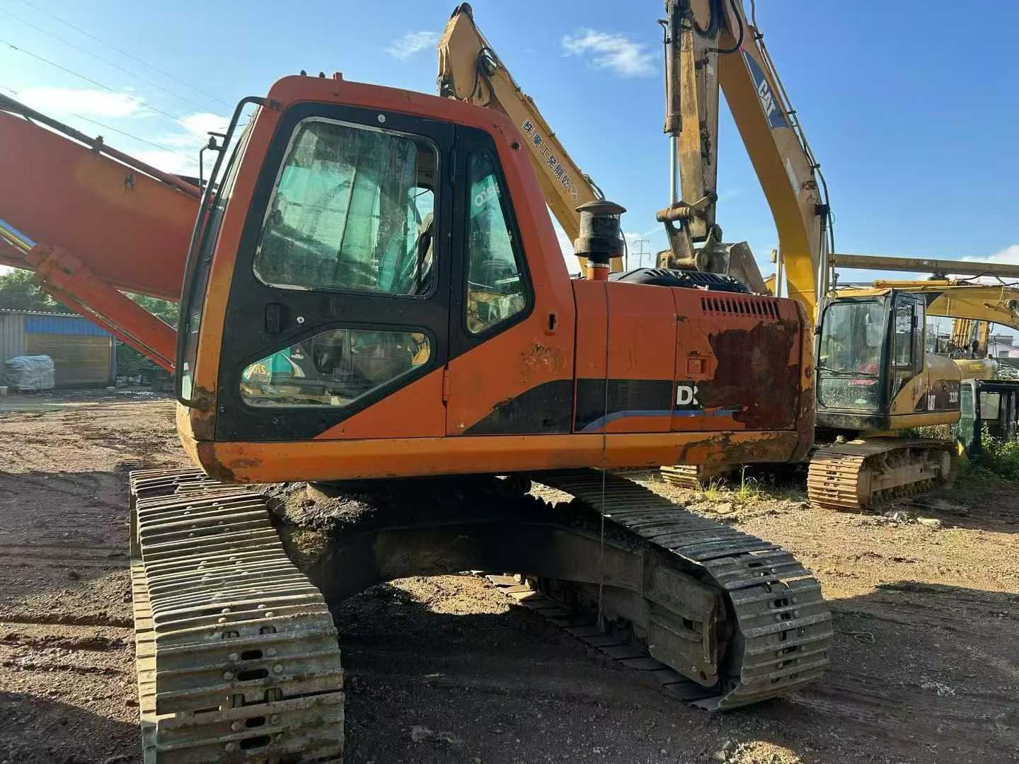 Used Doosan DH220 Excavator 2016 Model / 4