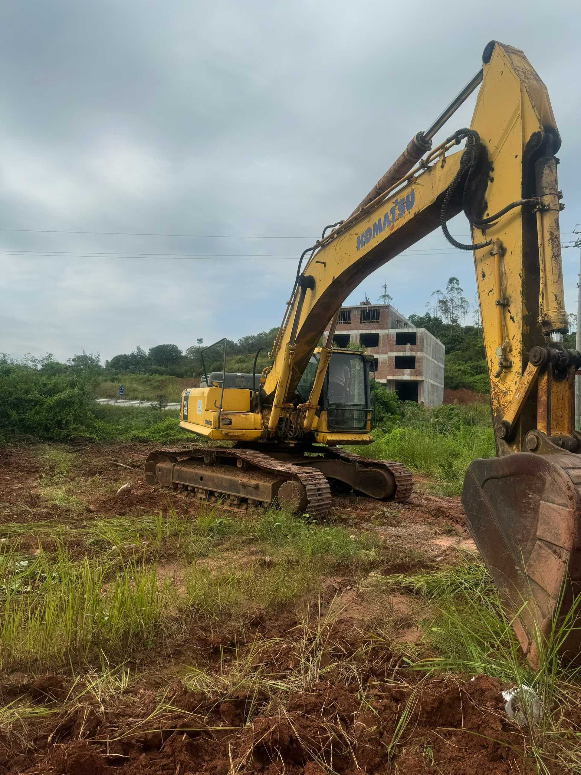 Used Komatsu PC60 Excavator 2016 Model