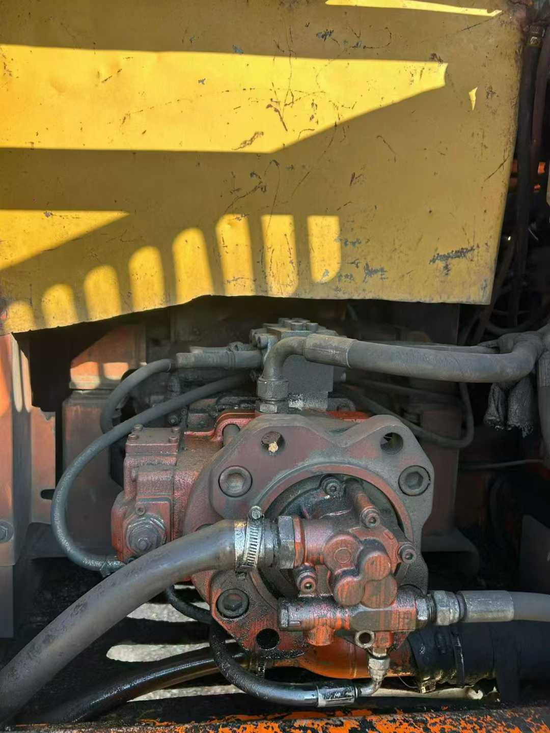 Used Doosan DH220 Excavator 2016 Model / 5