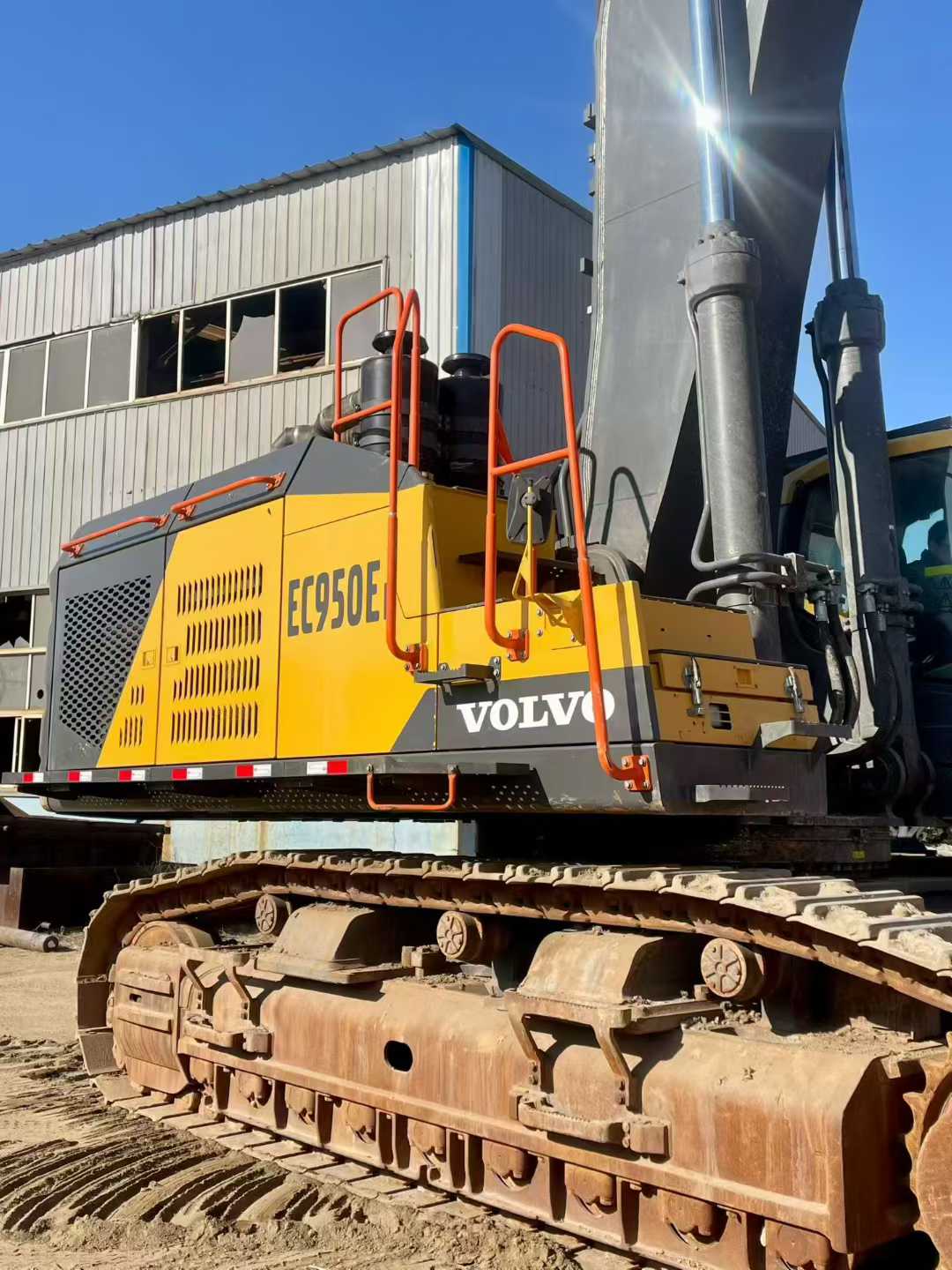 Used Volvo EW50 Excavator 2021 Model / 3