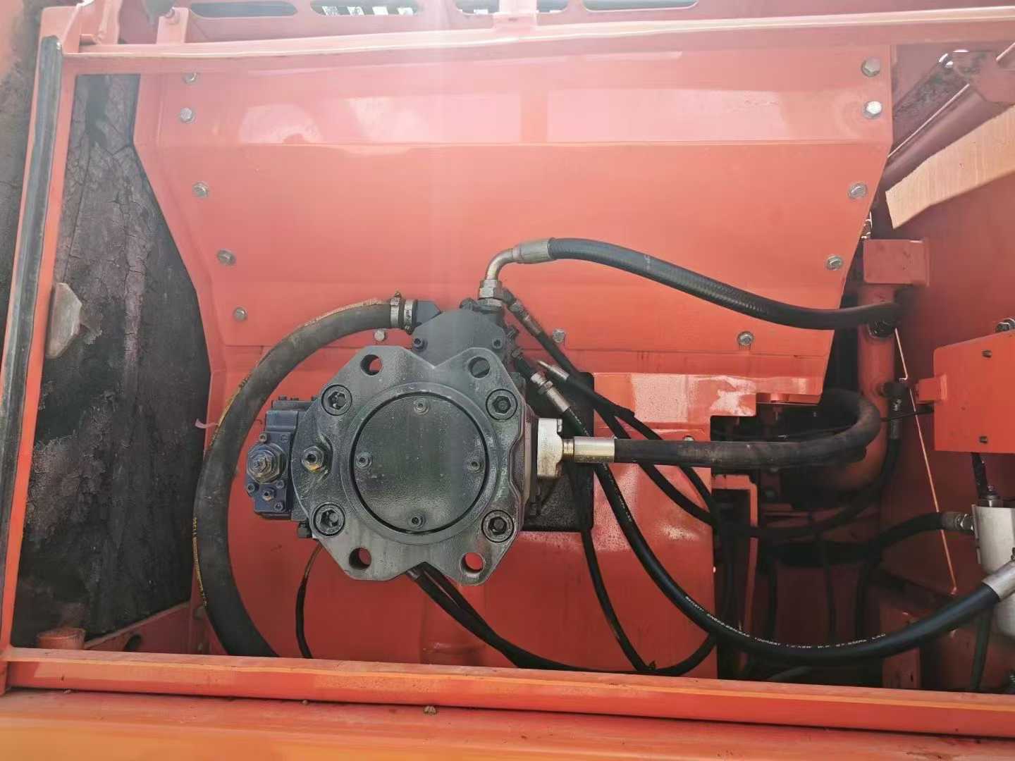 Used Doosan DX15 Excavator 2016 Model / 9