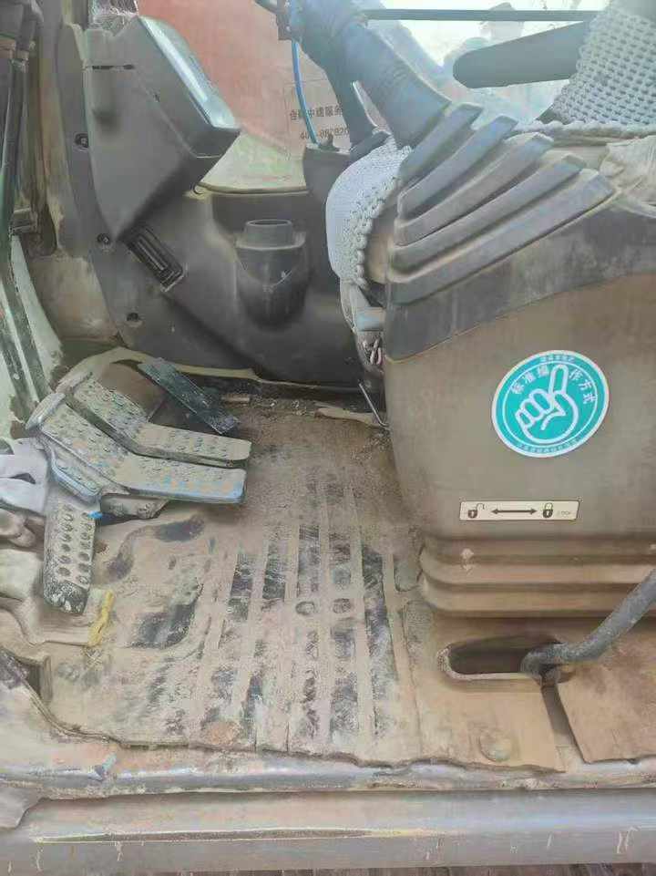 Used Hitachi ZX120 Excavator 2016 Model / 7