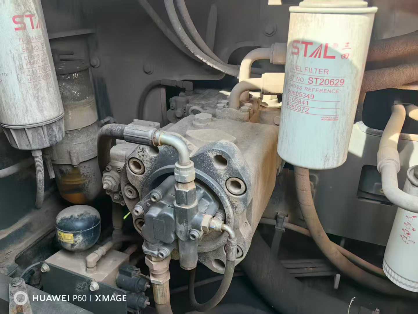 Used Volvo EC200 Excavator 2018 Model / 9