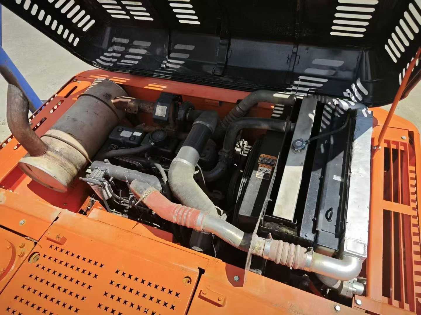 Used Doosan DX15 Excavator 2016 Model / 8