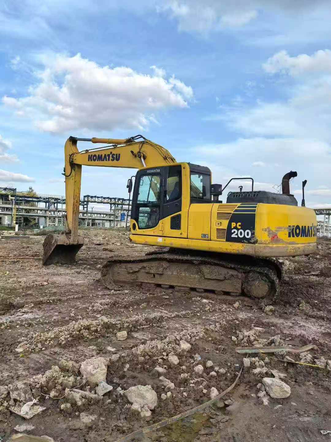 Used Komatsu PC200 Excavator 2020 Model / 9